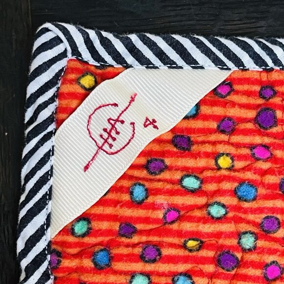 Handmade Small Quilt Table Working Space Door Mat Fabric Fish 18.5 x 27 In - Picture 5 of 9